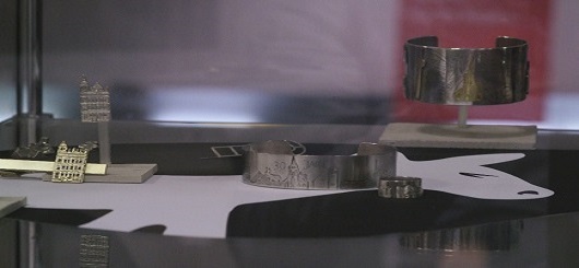 Ausstellung Schmuckgeschichten Ausstellung Schmuckgeschichten
